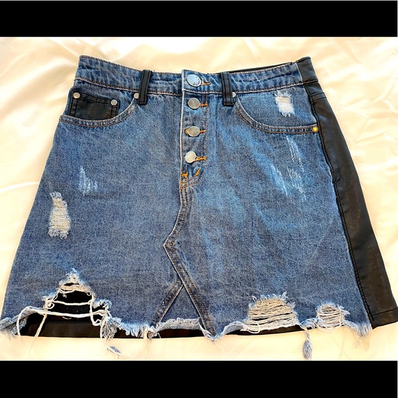 Jean shirt with leather back - Picture 1 of 3